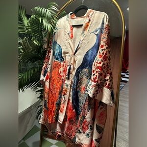 Peacock Print Robe with Snaps